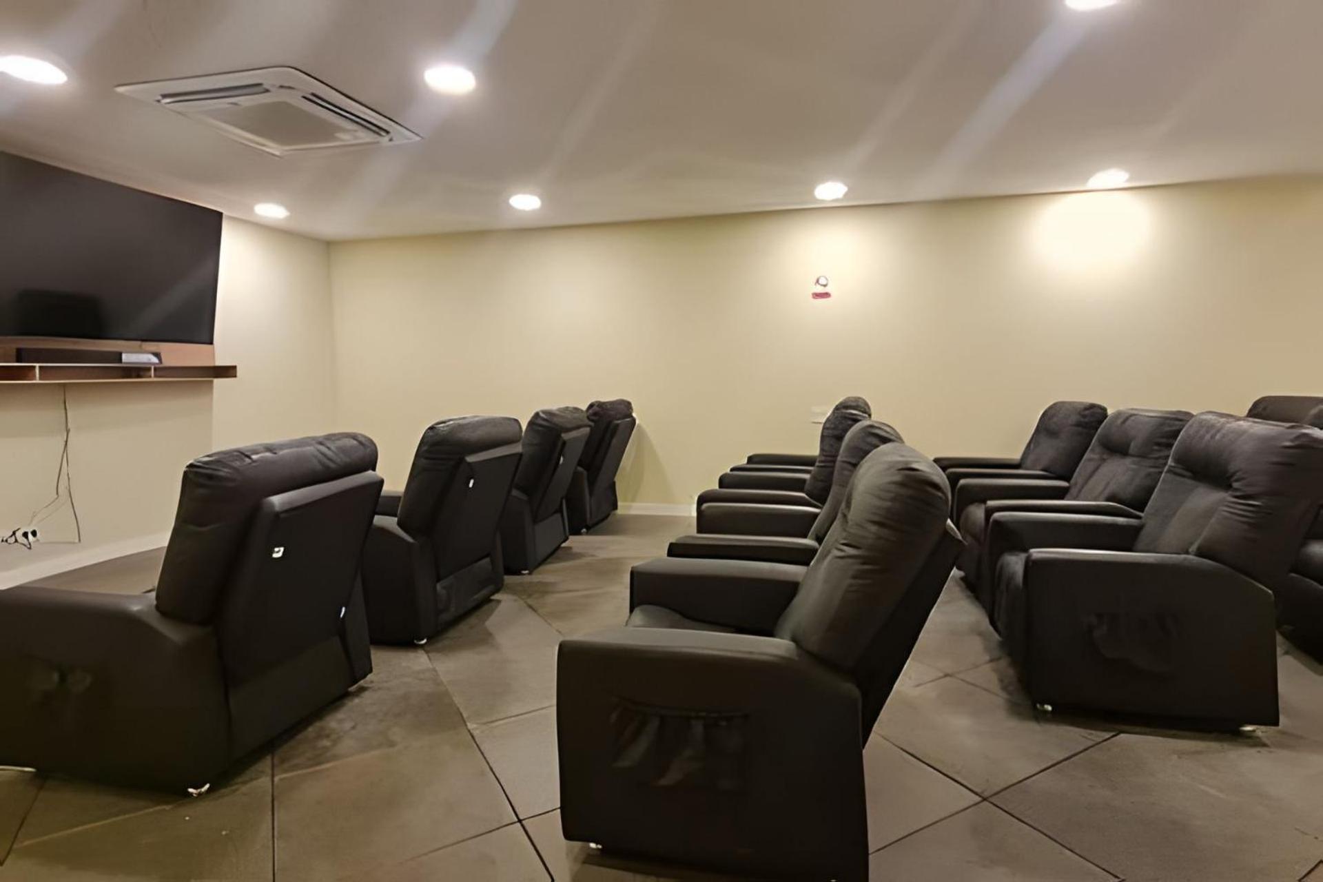 Apartamentos De 2 Quartos Com Piscina Na Praia Dos Anjos أرايال دو كابو المظهر الخارجي الصورة