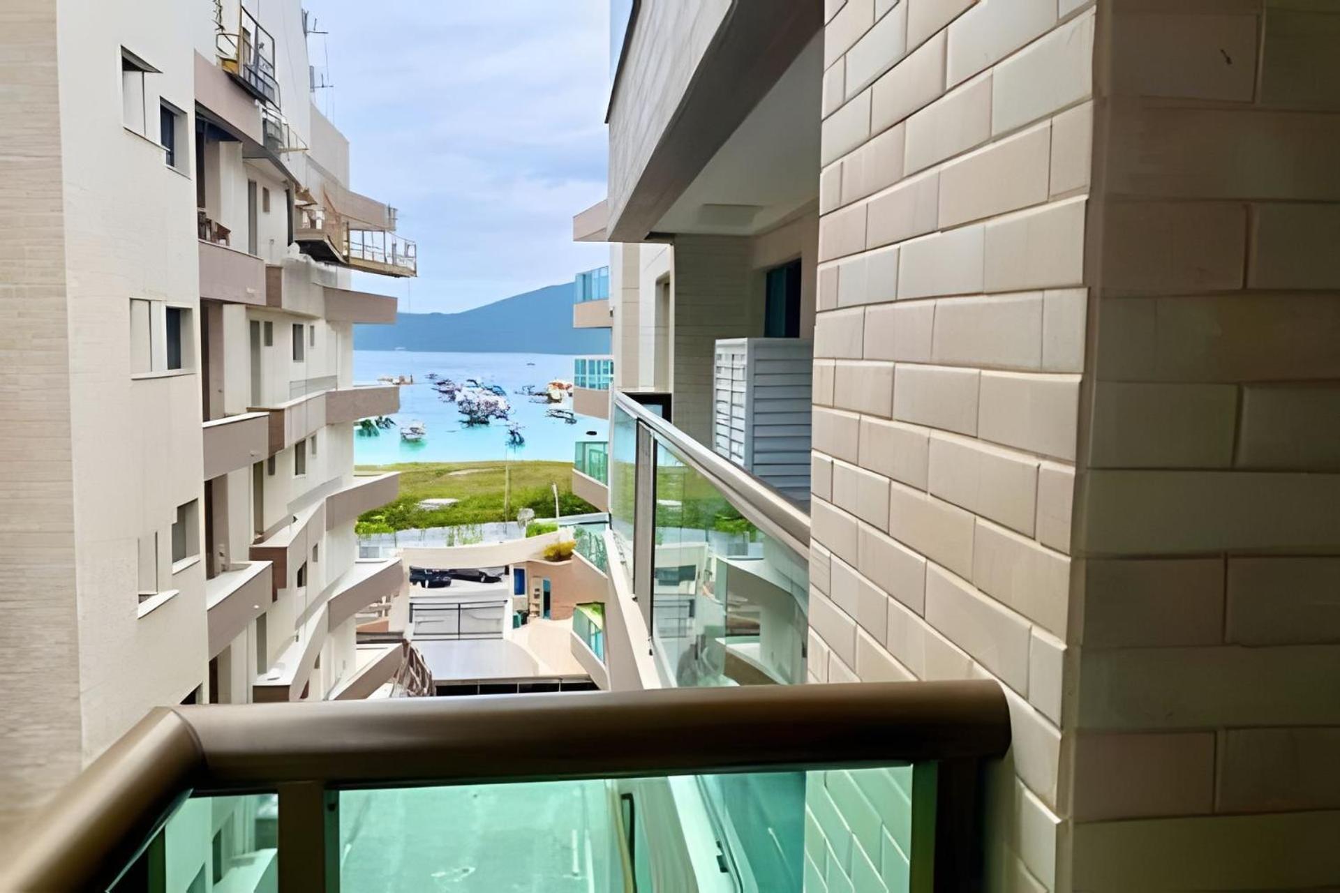 Apartamentos De 2 Quartos Com Piscina Na Praia Dos Anjos أرايال دو كابو المظهر الخارجي الصورة